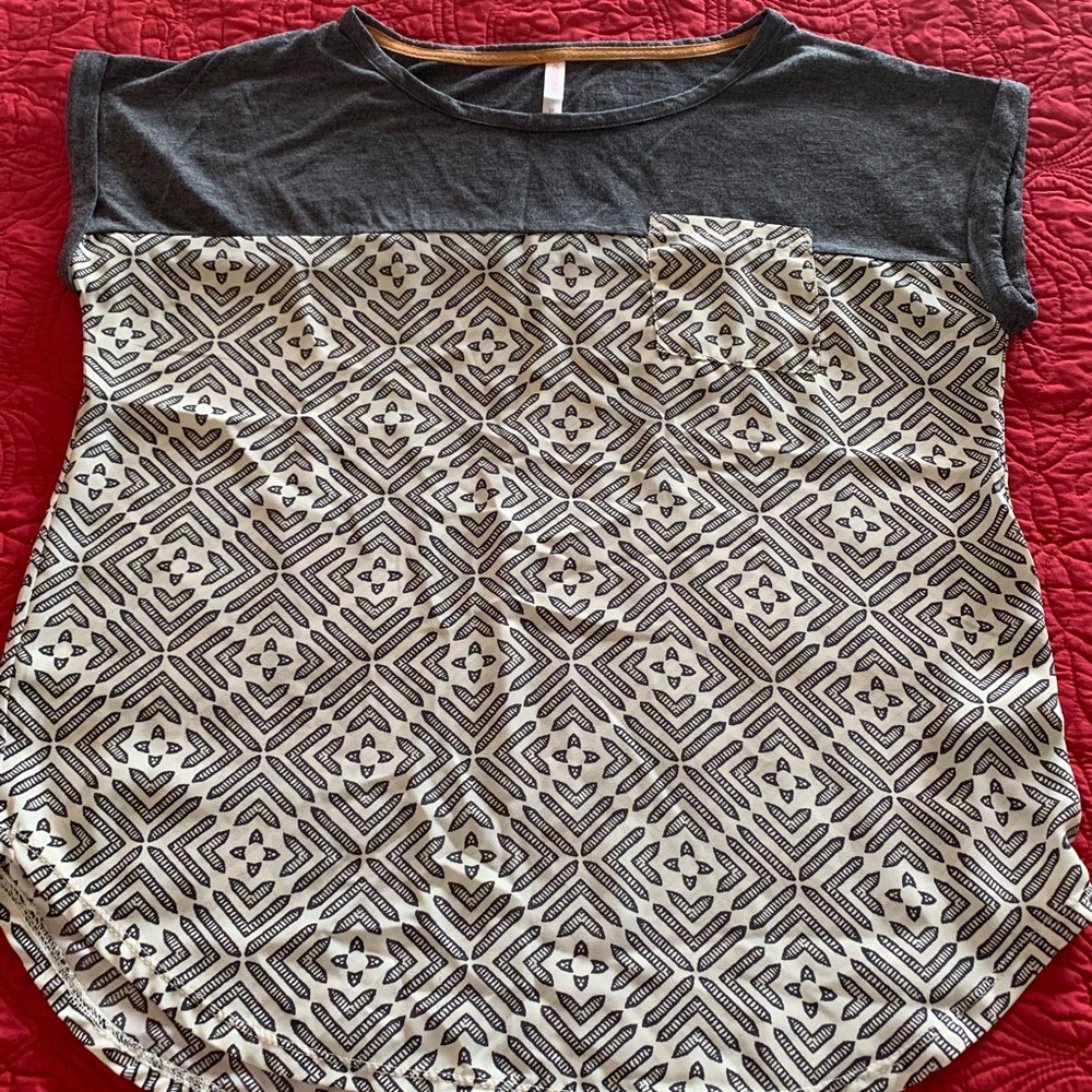 Cute blouse